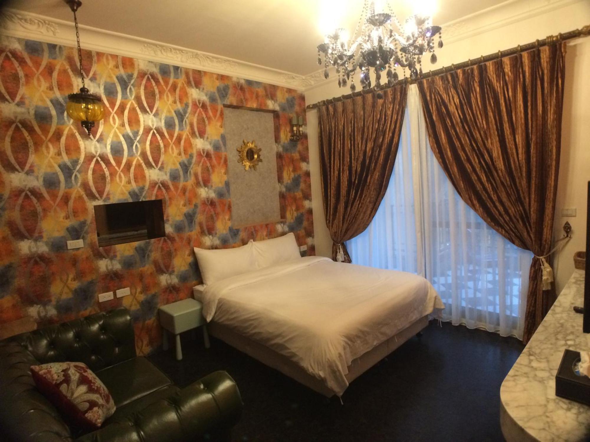 הואליין סיטי Angel Wings Inn חדר תמונה